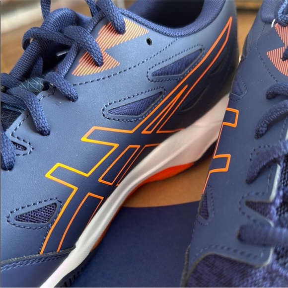 Asics men’s gel rocket 11 sneakers Sz 12 NWT‎